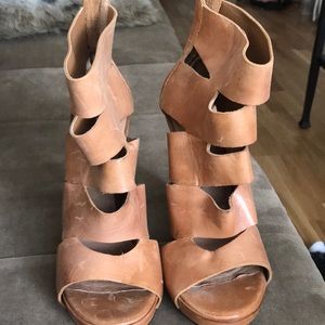 Chrissy Teigen has these same exact shoes